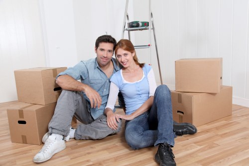 Careful transport and loading for stored furniture and boxes